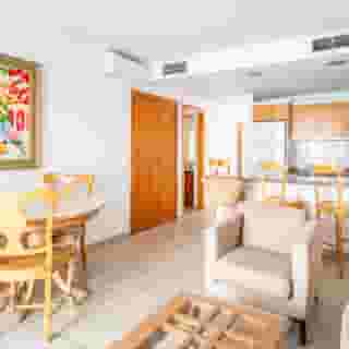 ONA Beverly Hills Suites, 4 of 5