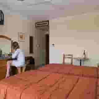 Coral Hotel, 4 of 5