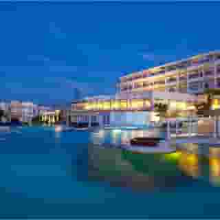 OYA Beach Resort, 3 of 5