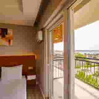 Joker Side Hill Hotel, 5 of 5
