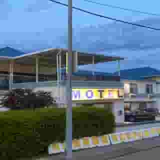 Happy Day Inn, 1 of 5