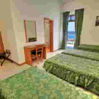 British Hotel, 4 of 5