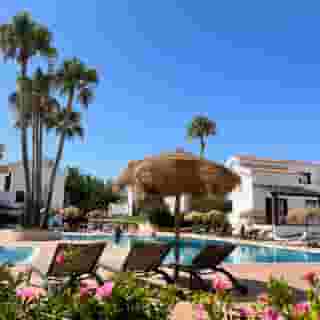 Nuramar Apartments, 3 of 5