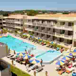 Zante Maris, 2 of 5