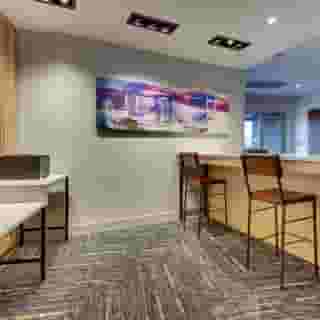Holiday Inn Express & Suites Nashville Metrocenter, 1 of 5