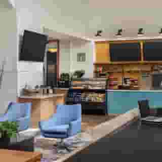 Embassy Suites Boston Logan Airport, 3 of 5