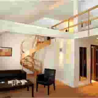 Progress Hotel, 2 of 5