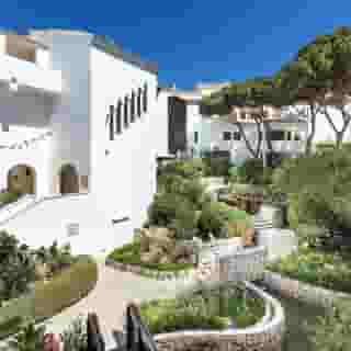 Pine Cliff Residence, 6 of 6