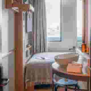 Wren Urban Nest, 5 of 5