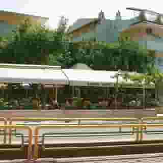 Banana Apart, 3 of 5