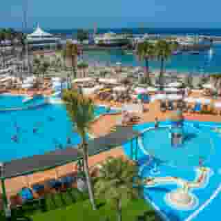 Hovima La Pinta Beachfront Family Hotel, 2 of 5