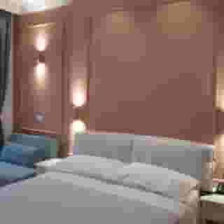 Borgovico - Two Bedroom, 1 of 5