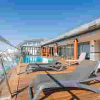 Artiem Capri, 2 of 5