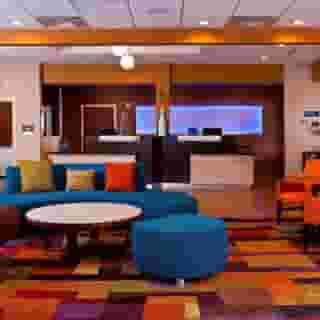 Fairfield Inn & Suites Houston Hobby Airport, 1 of 5