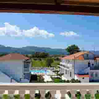 Tassia Studios, 4 of 5