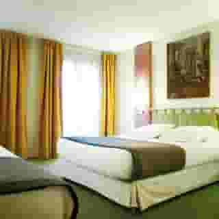 New Hotel Opera, 2 of 5