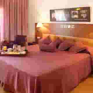 Evenia Rossello, 4 of 5