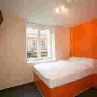 Easyhotel Budapest Oktogon, 2 of 5