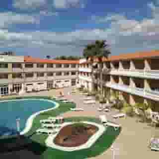 Parque Carolina Apartments, 2 of 5