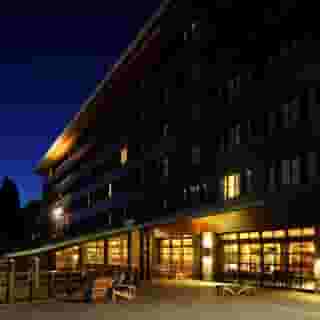 Disney's Sequoia Lodge, 1 of 5