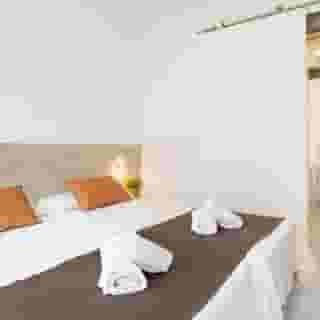 BcnStop Sagrada Familia Apartments, 4 of 5