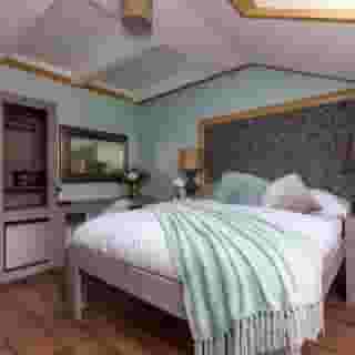 Gorgeous Prague Rooms, 6 of 6