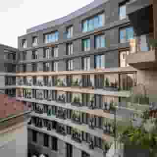 Hotel Emerald & Suites, 2 of 5