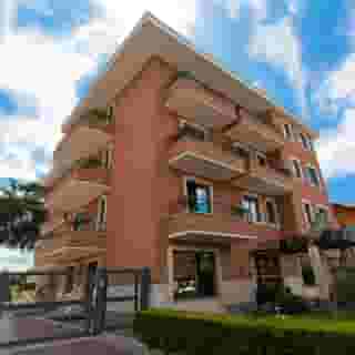 The Smooth Rome, 1 of 5