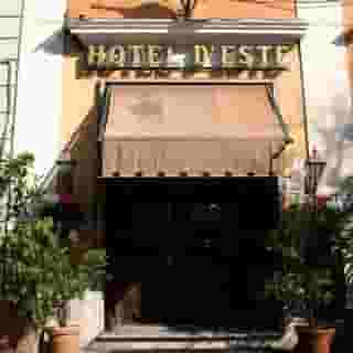 D'Este, 1 of 5