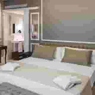 Catalonia Passeig de Gracia, 3 of 5