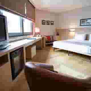 Eresin Taxim Premier, 2 of 5