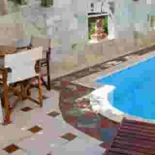 Thymis Home Studios, 2 of 5