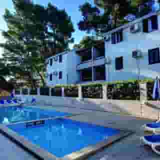 Lina Apartments, 3 of 5