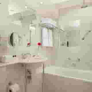 The Chesterfield Mayfair, 2 of 5