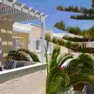 Dolphins Apartments, 2 of 5