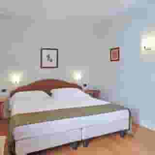 Plaza Mestre, 2 of 5