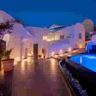 Sole D'Oro Luxury Suites, 1 of 5