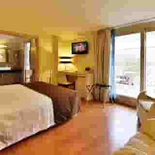 Regal Hotel & Apartments, 6 of 6