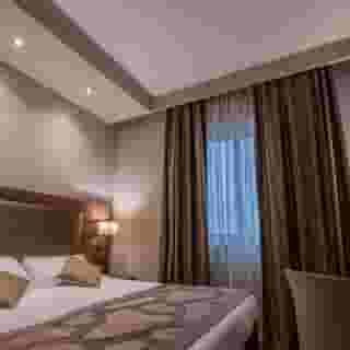 Smart Hotel Holiday, 5 of 5