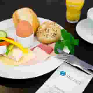 Select Hotel Berlin The Wall, 1 of 5