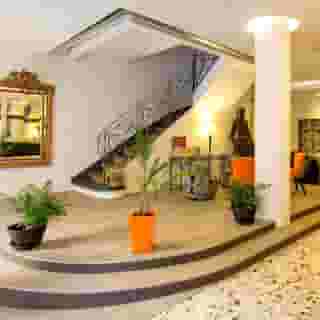 Raymond4 Toulouse, 5 of 5