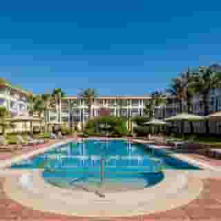 Medina Belisaire & Thalasso, 3 of 5