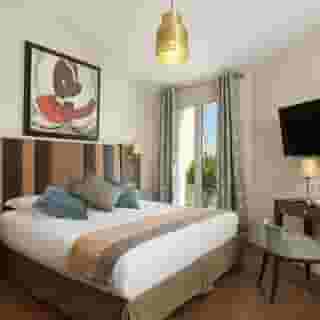 Regence Etoile, 3 of 5