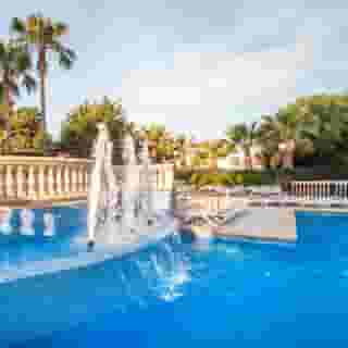 Globales Maioris, 4 of 5