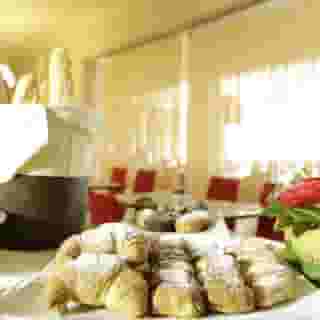 The Sydney Hotel, 4 of 5