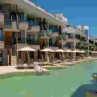 Liberty Signa, 4 of 5