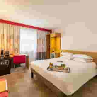 B&B HOTEL Lyon Nord, 3 of 5