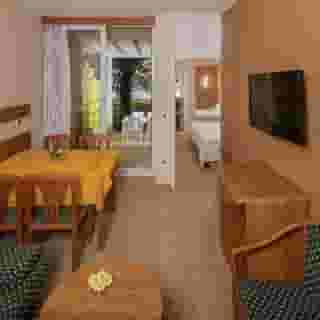 Sol Stella Apartments, 5 of 5