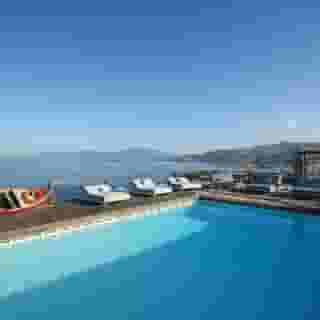 Tharroe of Mykonos, 4 of 5