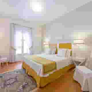 Villa Romana, 4 of 5